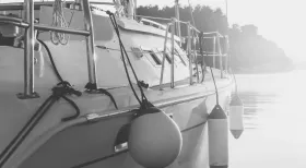 Common injuries from a boating accident include brain injury, whiplash, drowning, electrocution and injuries from equipment failure.