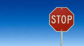 right of way at a 4 way stop