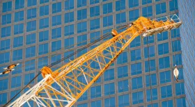 cranes pose risk in new york city