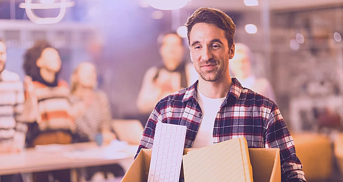 Man leaving work after giving two weeks notice in New Jersey